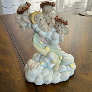 Collectible Dreamsicles figurine